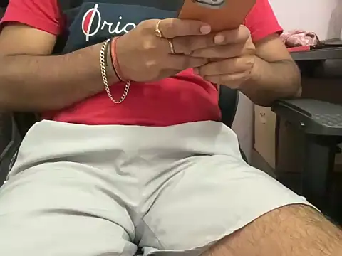 Snapshot of insanefreak69 chatting on 12-04-25, 04:44 insanefreak69 online show from 12-04-25, 04:44