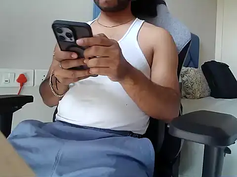 Snapshot of insanefreak69 chatting on 03-05-26, 10:22 insanefreak69 online show from 03-05-26, 10:22