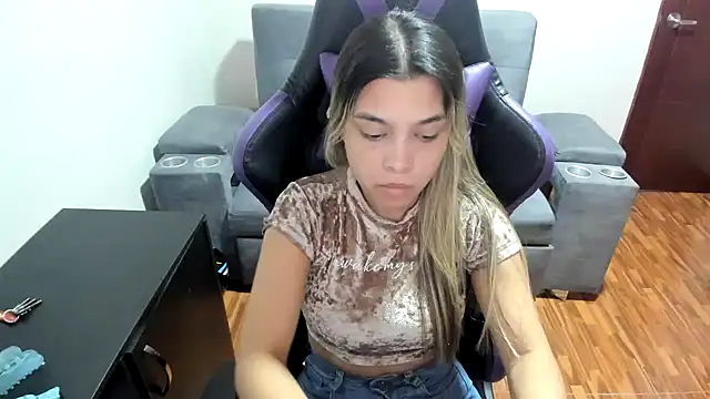 LuisaReyes 2911 online show from 03-17-25, 02:52