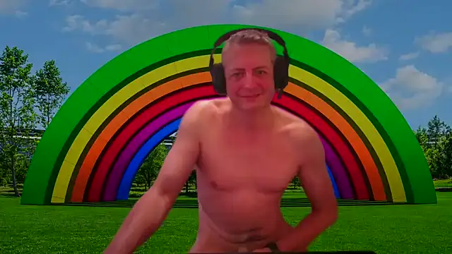 Snapshot of JulioMaximus chatting on 03-24-26, 06:35 JulioMaximus online show from 03-24-26, 06:35