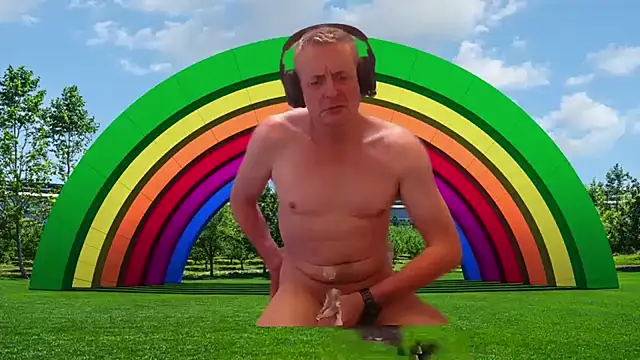 Snapshot of JulioMaximus chatting on 03-25-26, 05:52 JulioMaximus online show from 03-25-26, 05:52