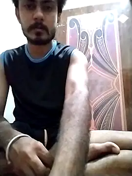 Snapshot of Instant_charger@xh chatting on 04-03-26, 05:11 Instant chargerxh online show from 04-03-26, 05:11