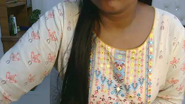 esita 1212 online show from 11-25-25, 07:30