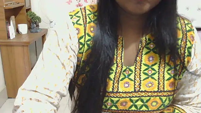 Snapshot of esita_1212 chatting on 01-19-26, 02:26 esita 1212 online show from 01-19-26, 02:26