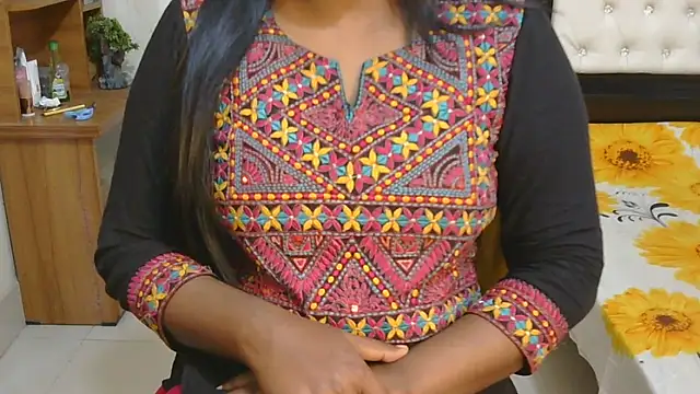 Snapshot of esita_1212 chatting on 02-28-26, 01:50 esita 1212 online show from 02-28-26, 01:50