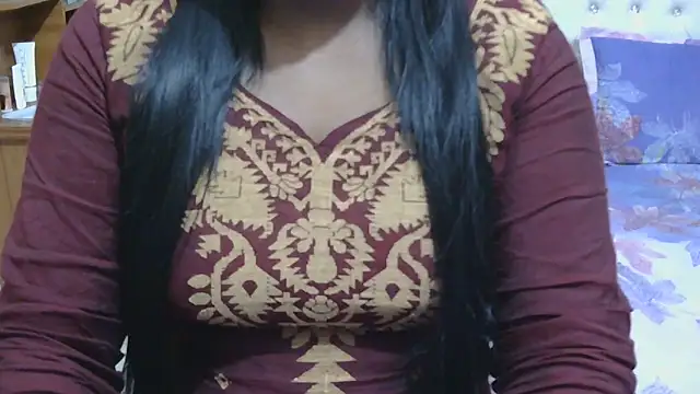 Snapshot of esita_1212 chatting on 03-13-26, 01:40 esita 1212 online show from 03-13-26, 01:40