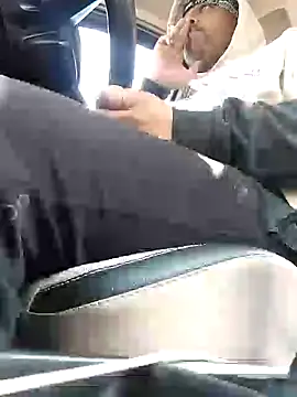 Snapshot of Dick_6inches chatting on 01-20-25, 04:10 Dick 6inches online show from 01-20-25, 04:10