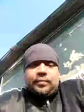 Snapshot of Dick_6inches chatting on 02-12-25, 03:07 Dick 6inches online show from 02-12-25, 03:07