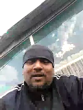 Snapshot of Dick_6inches chatting on 02-17-25, 02:31 Dick 6inches online show from 02-17-25, 02:31