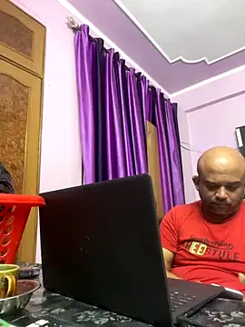 Snapshot of Dick_6inches chatting on 10-08-25, 01:42 Dick 6inches online show from 10-08-25, 01:42