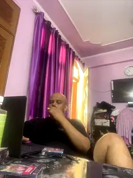 Snapshot of Dick_6inches chatting on 10-16-25, 05:08 Dick 6inches online show from 10-16-25, 05:08