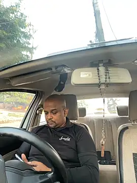 Dick 6inches online show from 11-06-25, 01:50