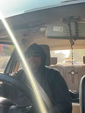 Dick 6inches online show from 02-17-26, 04:31