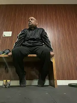 Dick 6inches online show from 07-06-26, 12:40