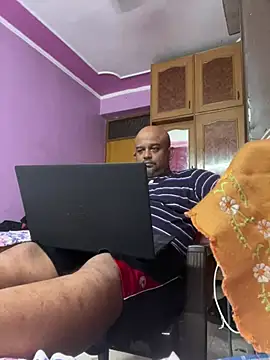 Dick 6inches online show from 07-22-26, 04:15
