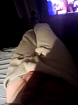 Snapshot of hungandhard87 chatting on 03-14-26, 03:34 hungandhard87 online show from 03-14-26, 03:34