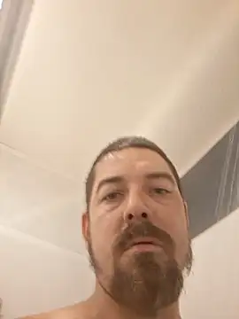 Snapshot of hungandhard87 chatting on 03-20-26, 07:52 hungandhard87 online show from 03-20-26, 07:52