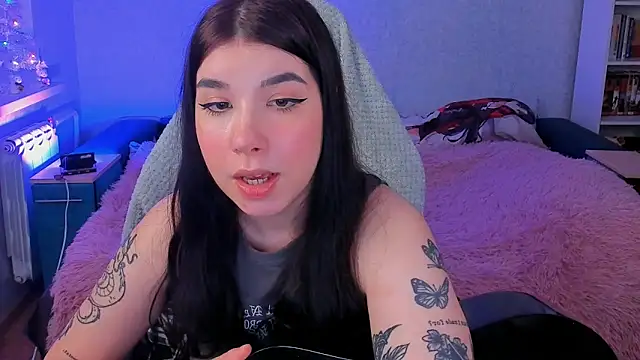 kellyharris online show from 12-16-24, 04:16