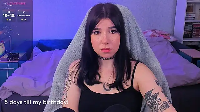 kellyharris online show from 02-23-25, 05:18