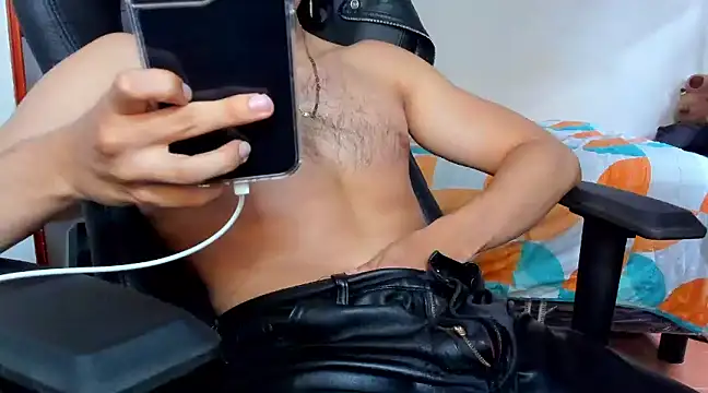 Tommy Bred online show from 03-11-25, 06:52