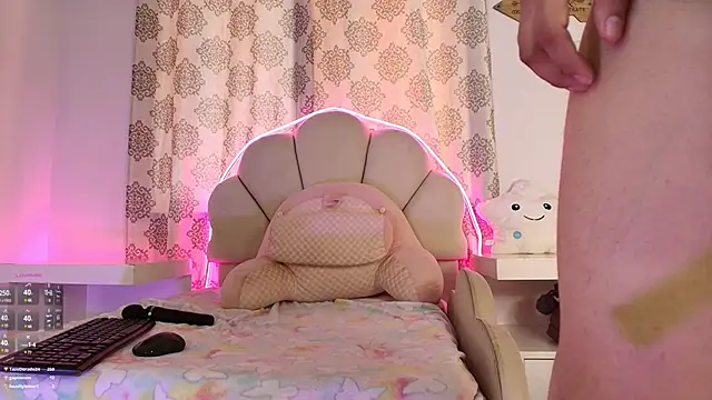 Snapshot of VICTORIABLACK_@xh chatting on 03-14-25, 05:13 VICTORIABLACK xh online show from 03-14-25, 05:13