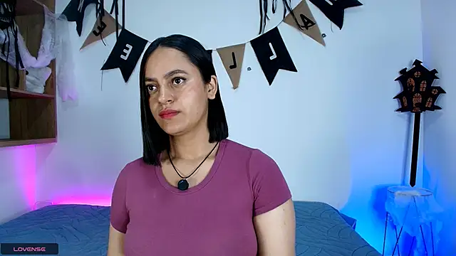 Snapshot of VICTORIABLACK_@xh chatting on 10-12-25, 11:09 VICTORIABLACK xh online show from 10-12-25, 11:09