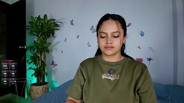 Snapshot of VICTORIABLACK_@xh chatting on 02-15-26, 08:57 VICTORIABLACK xh online show from 02-15-26, 08:57