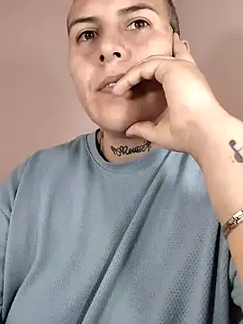 Snapshot of Yessi_rousse chatting on 12-03-24, 05:01 Yessi rousse online show from 12-03-24, 05:01