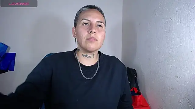 Snapshot of Yessi_rousse chatting on 01-31-25, 12:50 Yessi rousse online show from 01-31-25, 12:50