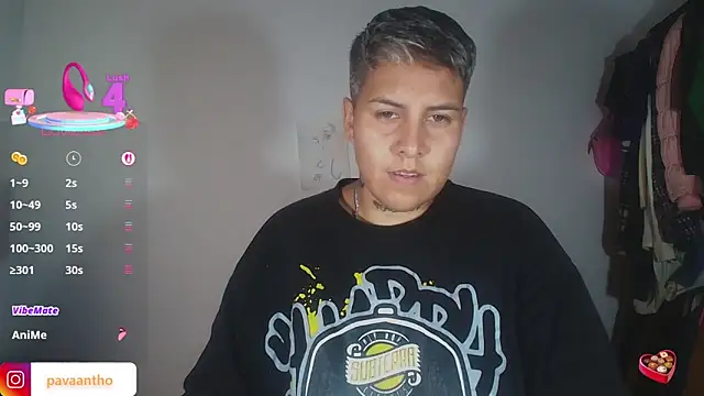 Snapshot of Yessi_rousse chatting on 10-31-25, 12:17 Yessi rousse online show from 10-31-25, 12:17