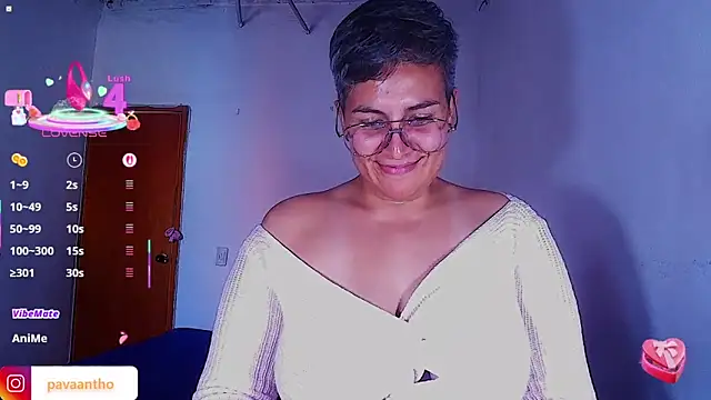 Snapshot of Yessi_rousse chatting on 02-11-26, 02:55 Yessi rousse online show from 02-11-26, 02:55