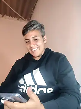 Snapshot of Yessi_rousse chatting on 02-23-26, 08:39 Yessi rousse online show from 02-23-26, 08:39