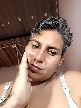 Snapshot of Yessi_rousse chatting on 03-13-26, 07:09 Yessi rousse online show from 03-13-26, 07:09