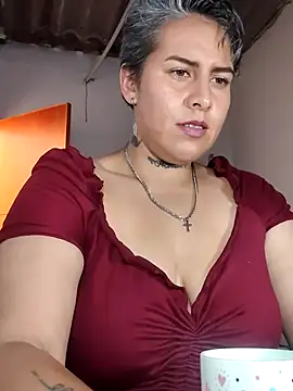 Yessi rousse online show from 06-27-26, 08:25