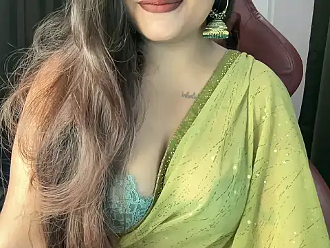 shanayaaa 1 online show from 06-17-26, 07:26