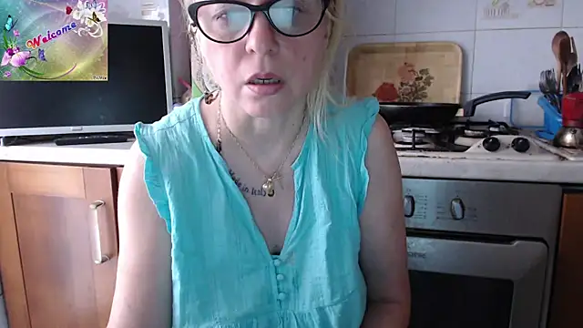 martachatte online show from 09-21-25, 06:26