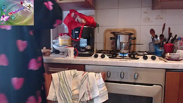 martachatte online show from 10-21-25, 07:53