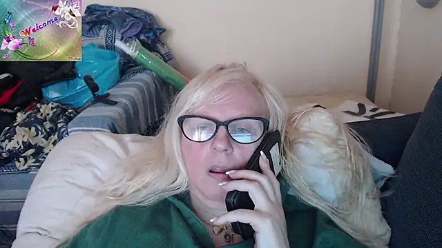 martachatte online show from 11-04-25, 09:19