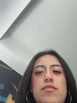 Rebeca jones online show from 03-06-25, 07:21