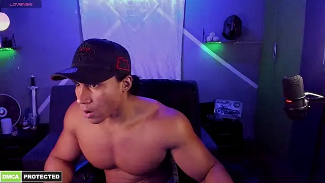 Snapshot of Carl_Smithh chatting on 09-14-25, 01:05 Carl Smithh online show from 09-14-25, 01:05