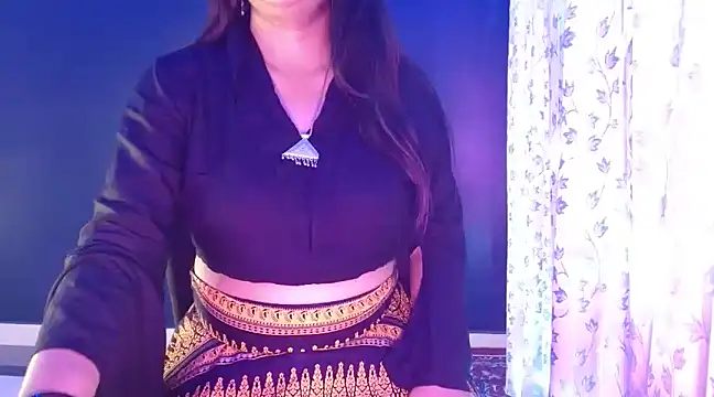 Snapshot of janifer001 chatting on 12-05-24, 11:18 janifer001 online show from 12-05-24, 11:18