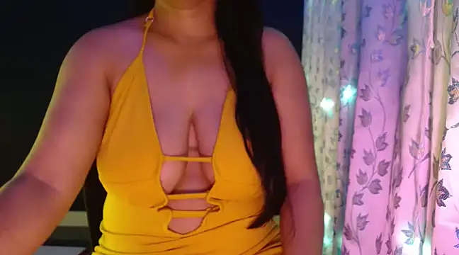 Snapshot of janifer001 chatting on 12-26-24, 01:51 janifer001 online show from 12-26-24, 01:51