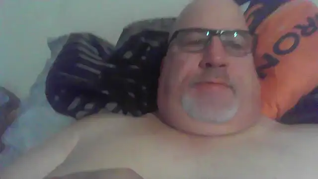 Snapshot of Bigbear0563 chatting on 12-03-24, 02:38 Bigbear0563 online show from 12-03-24, 02:38