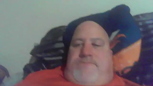 Snapshot of Bigbear0563 chatting on 02-19-25, 12:35 Bigbear0563 online show from 02-19-25, 12:35