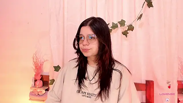 Mey moon online show from 02-15-25, 05:17