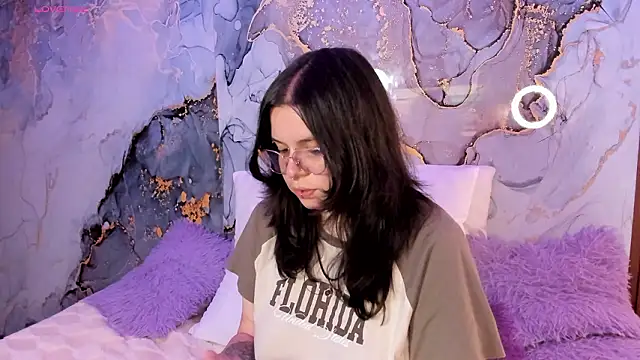 Mey moon online show from 02-13-26, 03:46