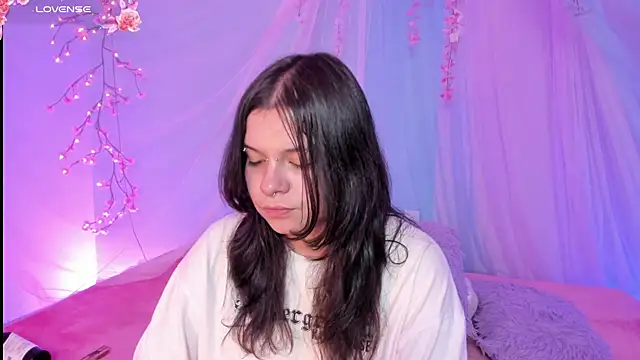 Mey moon online show from 07-07-26, 06:47