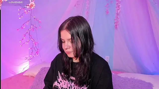 Mey moon online show from 07-14-26, 05:01