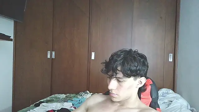 aresholland online show from 10-13-25, 08:09