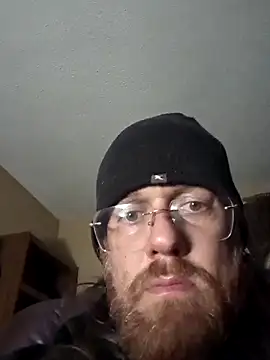 Geeznuts19 online show from 11-05-25, 02:00